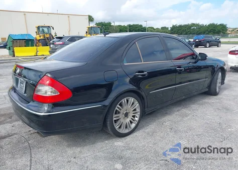 2007 Mercedes-Benz E 350 z USA, uszkodzony, nr VIN WDBUF56X27B020359